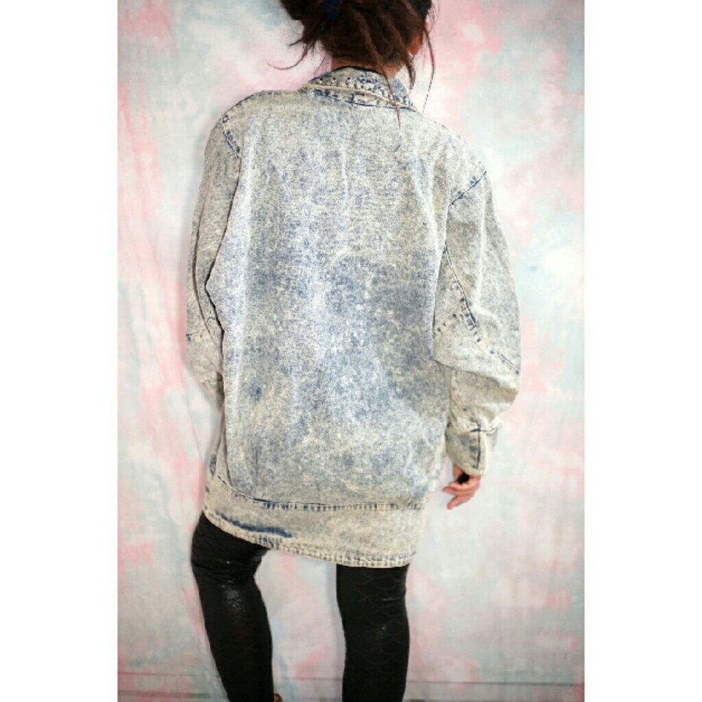 Vtg Oversized acid washed Denim Jacket Hand Painted purpleFloral Studded Artwear - Picture 3 of 12
